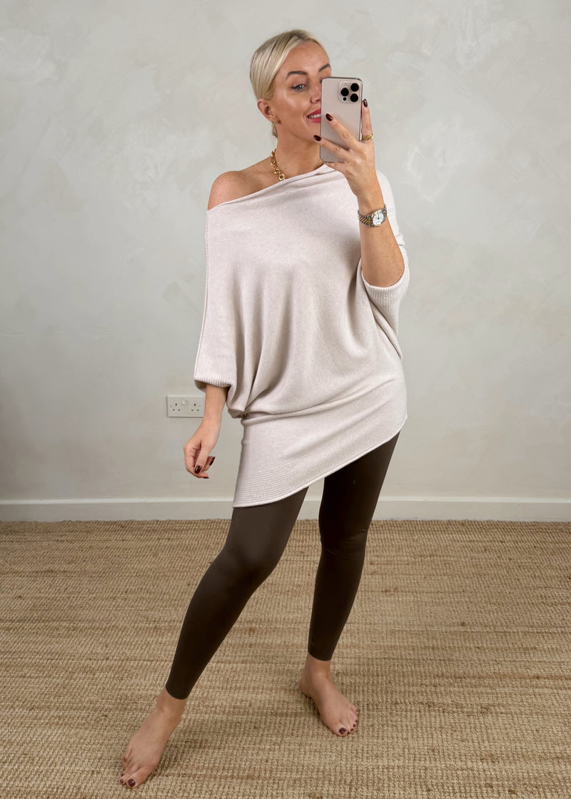 Raya asymmetric knit - oatmeal