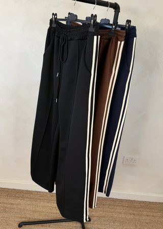 Side stripe trouser - Black