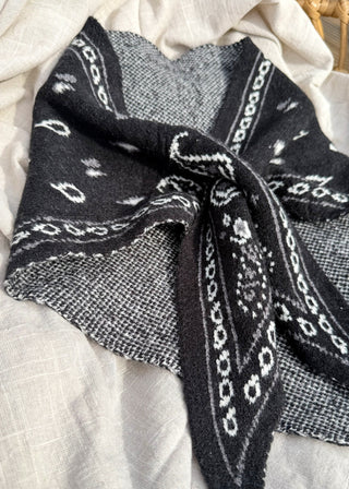 Bandana knitted scarf - Black