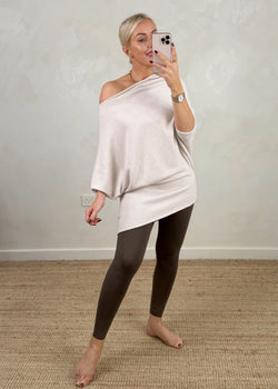Raya asymmetric knit - oatmeal