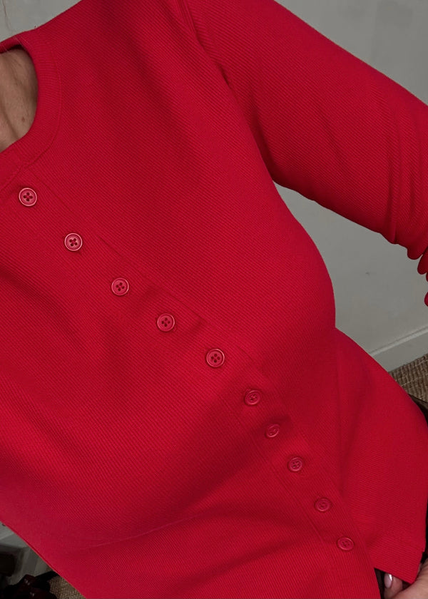 Mae button top - red