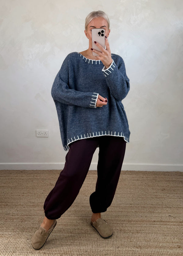 Elle contrast stitch knit - denim/cream