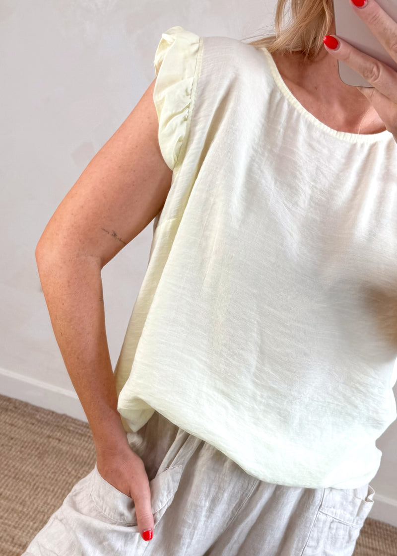 Kiki Frill top - black