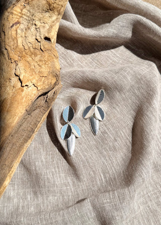 SA earring