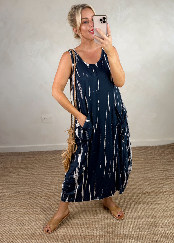 Tie dye pocket maxi - navy-The Style Attic