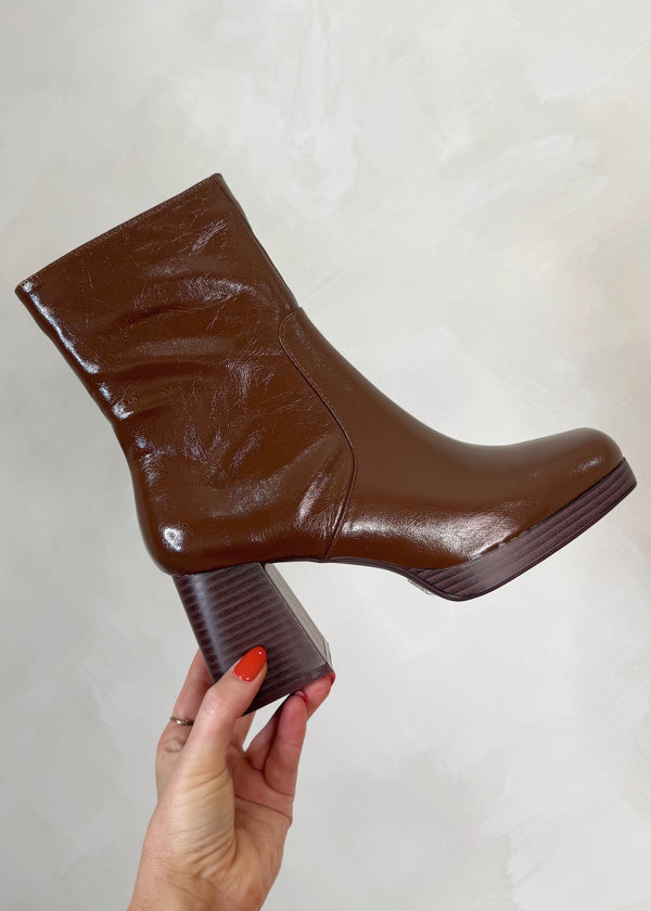 Twiggy platform boot - chocolate-The Style Attic