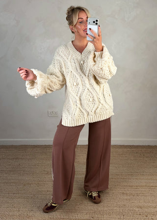 V-neck chunky cable knit - cream-The Style Attic
