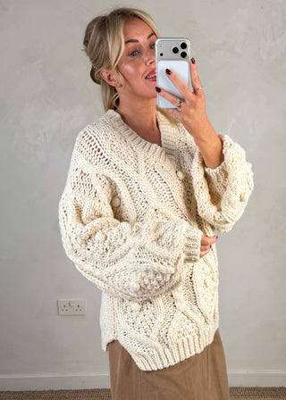 V-neck chunky cable knit - cream-The Style Attic