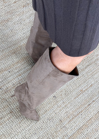 Vix knee high boot - Mocha-The Style Attic