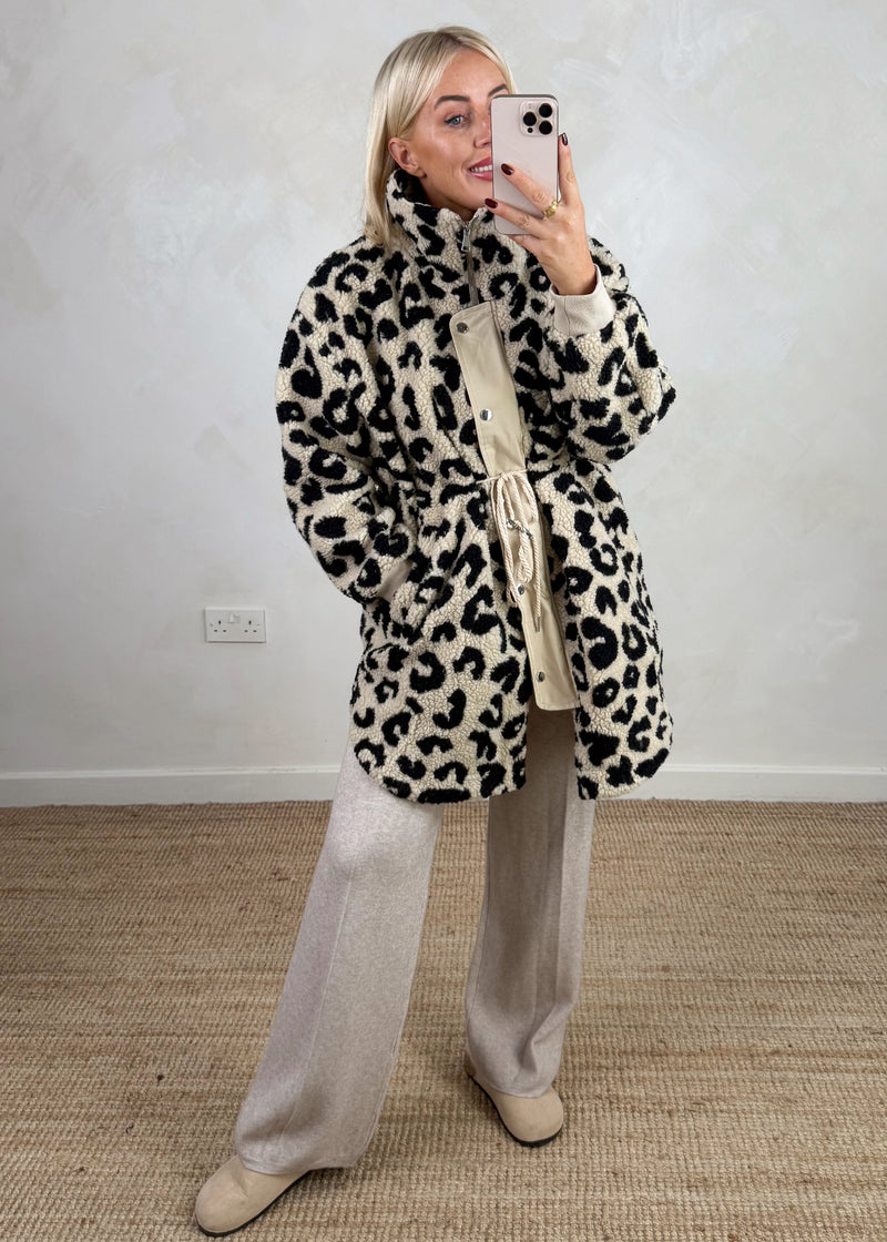 Wilderness Fleece jacket - animal-The Style Attic