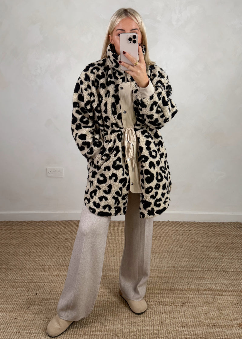 Wilderness Fleece jacket - animal-The Style Attic