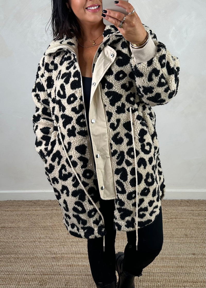 Wilderness Fleece jacket - animal-The Style Attic