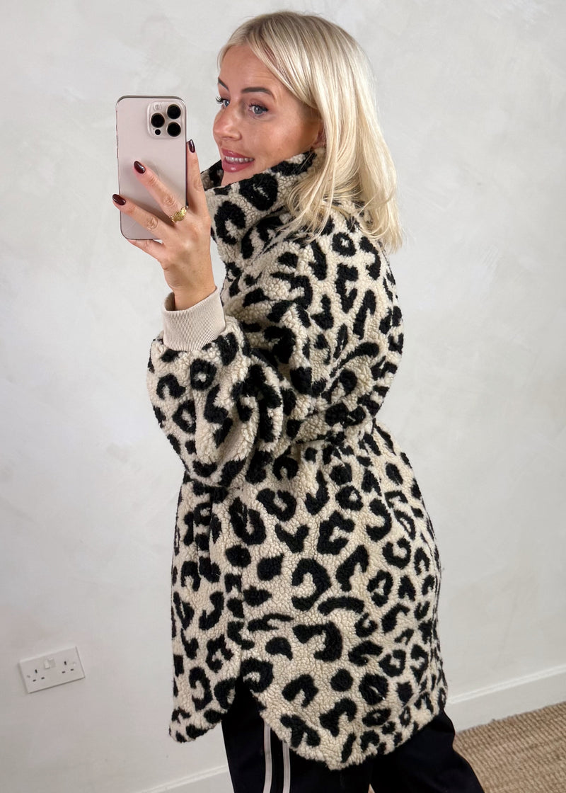 Wilderness Fleece jacket - animal-The Style Attic