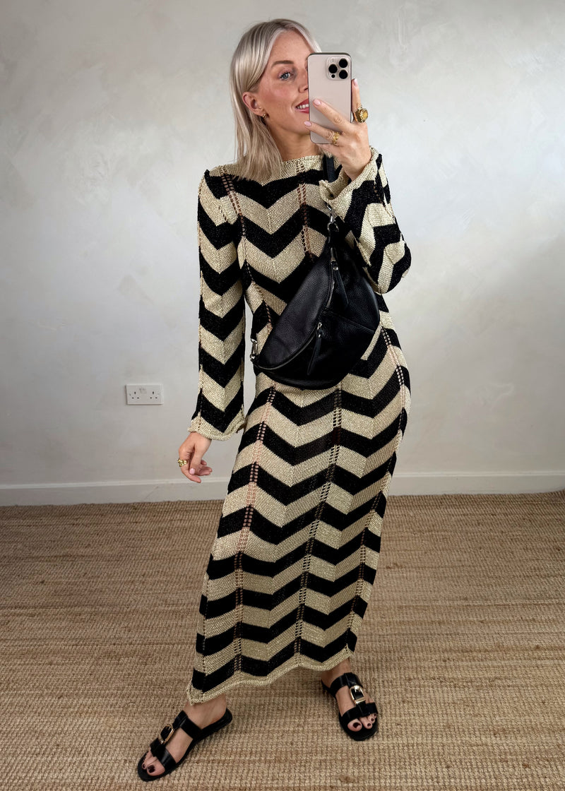 Zigzag maxi - black-The Style Attic