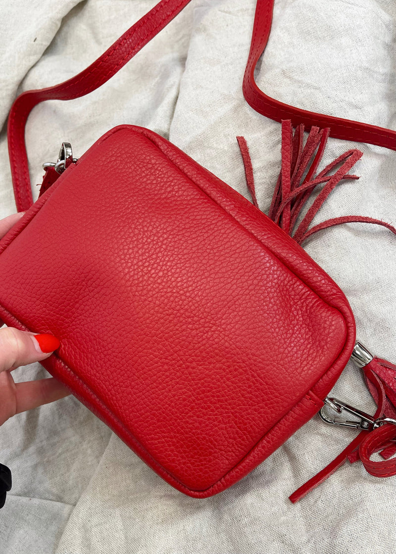 VINTAGE COACH CAMERA Bag Red Leather Shoulder Crossbody Handbag Purse H5C-  9973 | Cross body handbags, Red leather, Leather